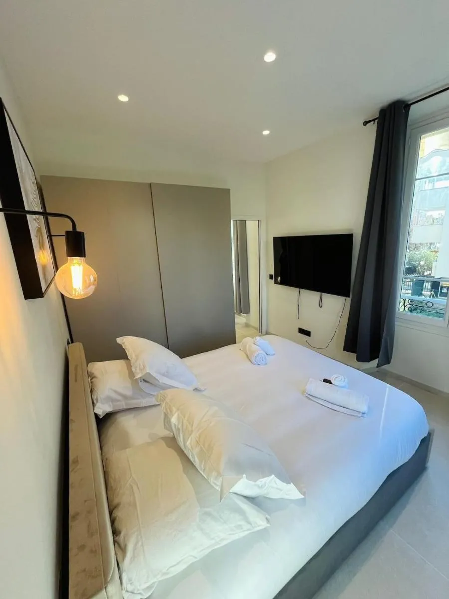 Image 6 of 3 pièces en cœur de cannes