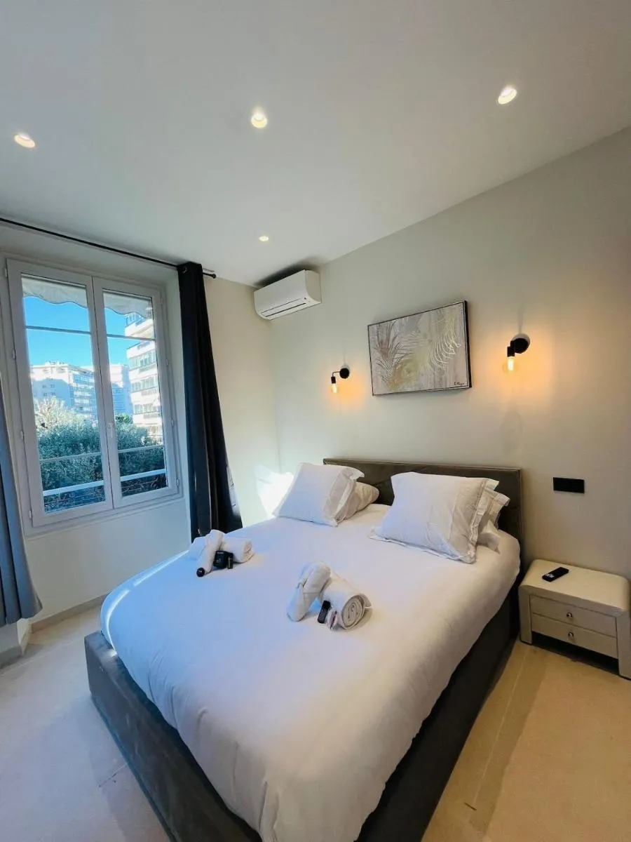 Image 2 of 3 pièces en cœur de cannes