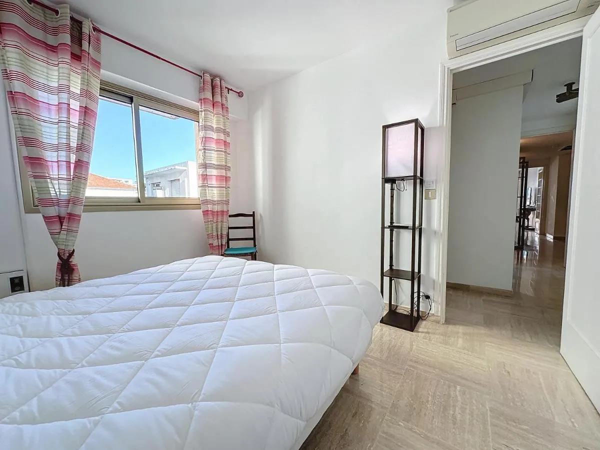 Image 1 of 78m2 Terrasse vue mer à 50m de la Croisette