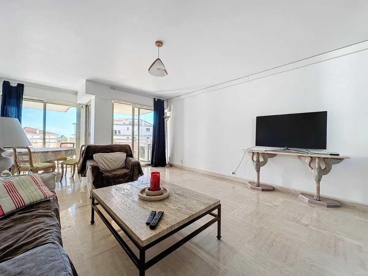 Image 4 of 78m2 Terrasse vue mer à 50m de la Croisette