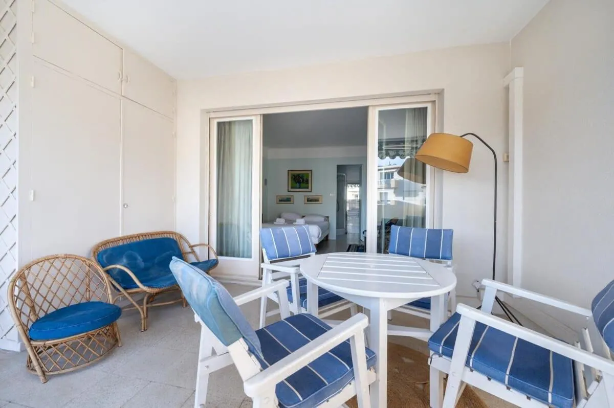 Image 3 of A056 – Nice Studio Cannes centre with parking