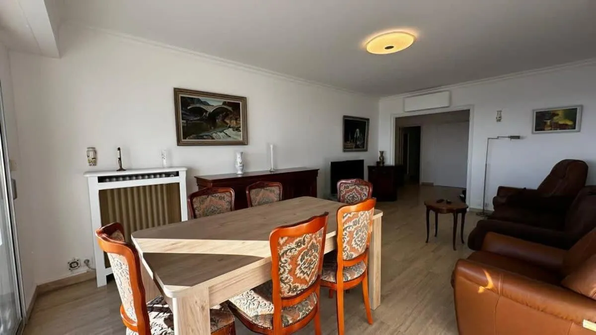 Image 4 of A069-Apt in residence with pool and sea view – Cannes