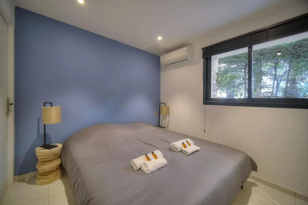 Image 6 of A2B241 T3 REZ-de-JARDIN PROCHE PLAGES