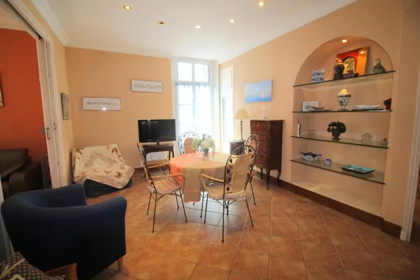 Image 4 of AGENCIA appartement Rue d’Antibes