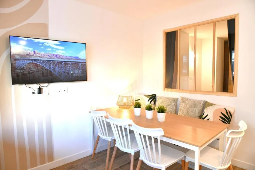 Image of A quelques minutes de la Croisette – 8 pers