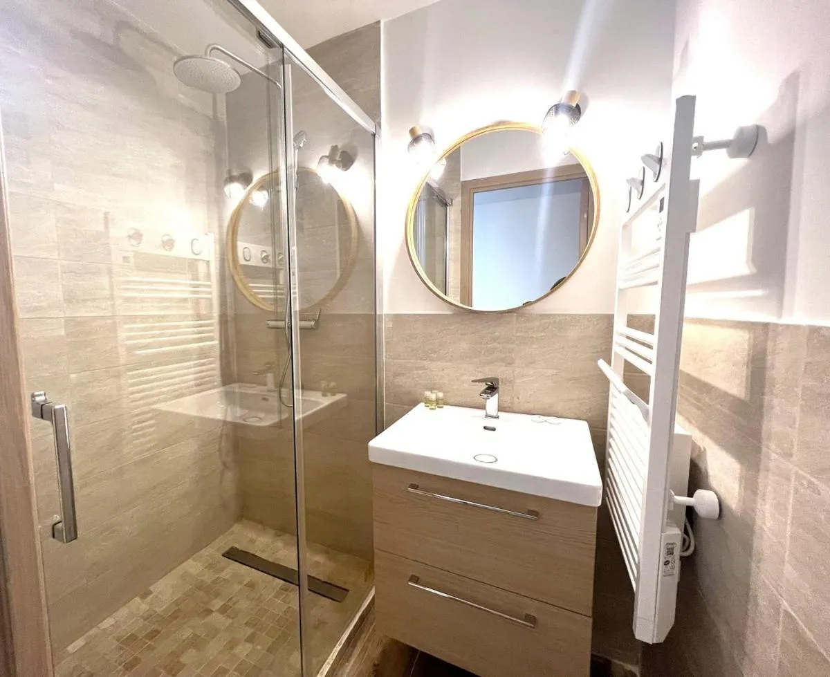 Image 5 of A quelques minutes de la Croisette – 8 pers