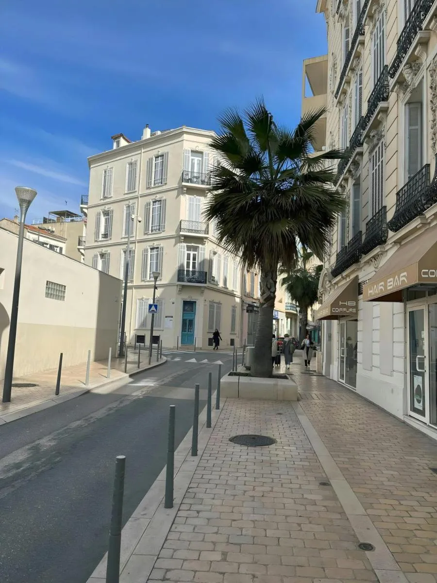 Image 6 of Adorable studio cannes center