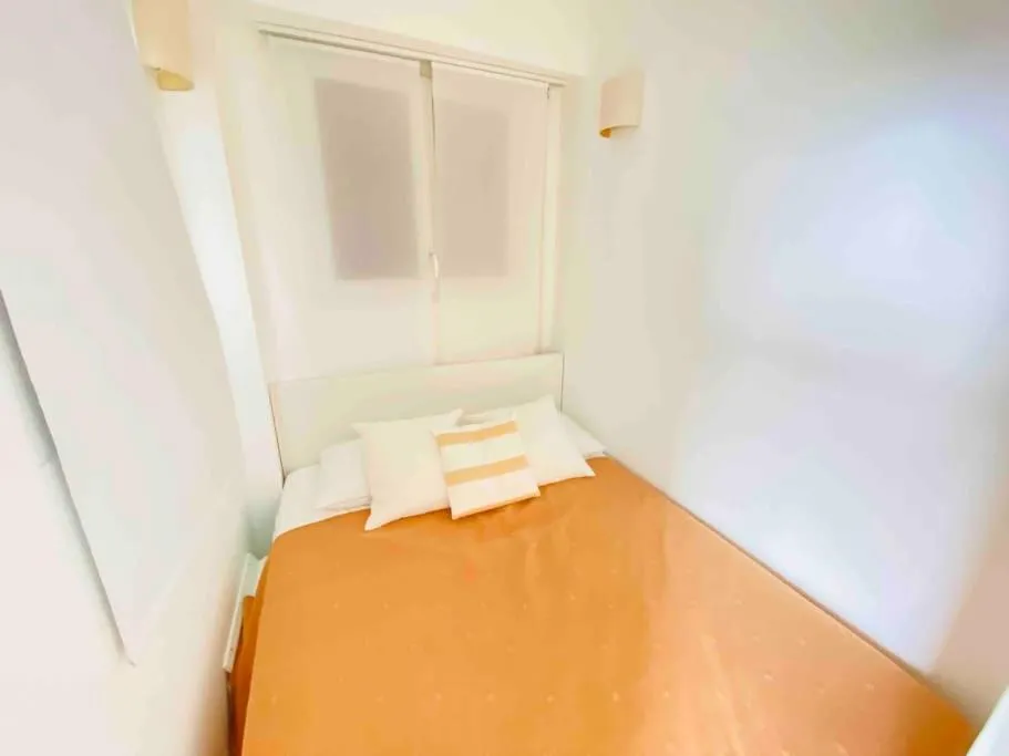 Image 1 of Amazing sea view, parking, easy beach access