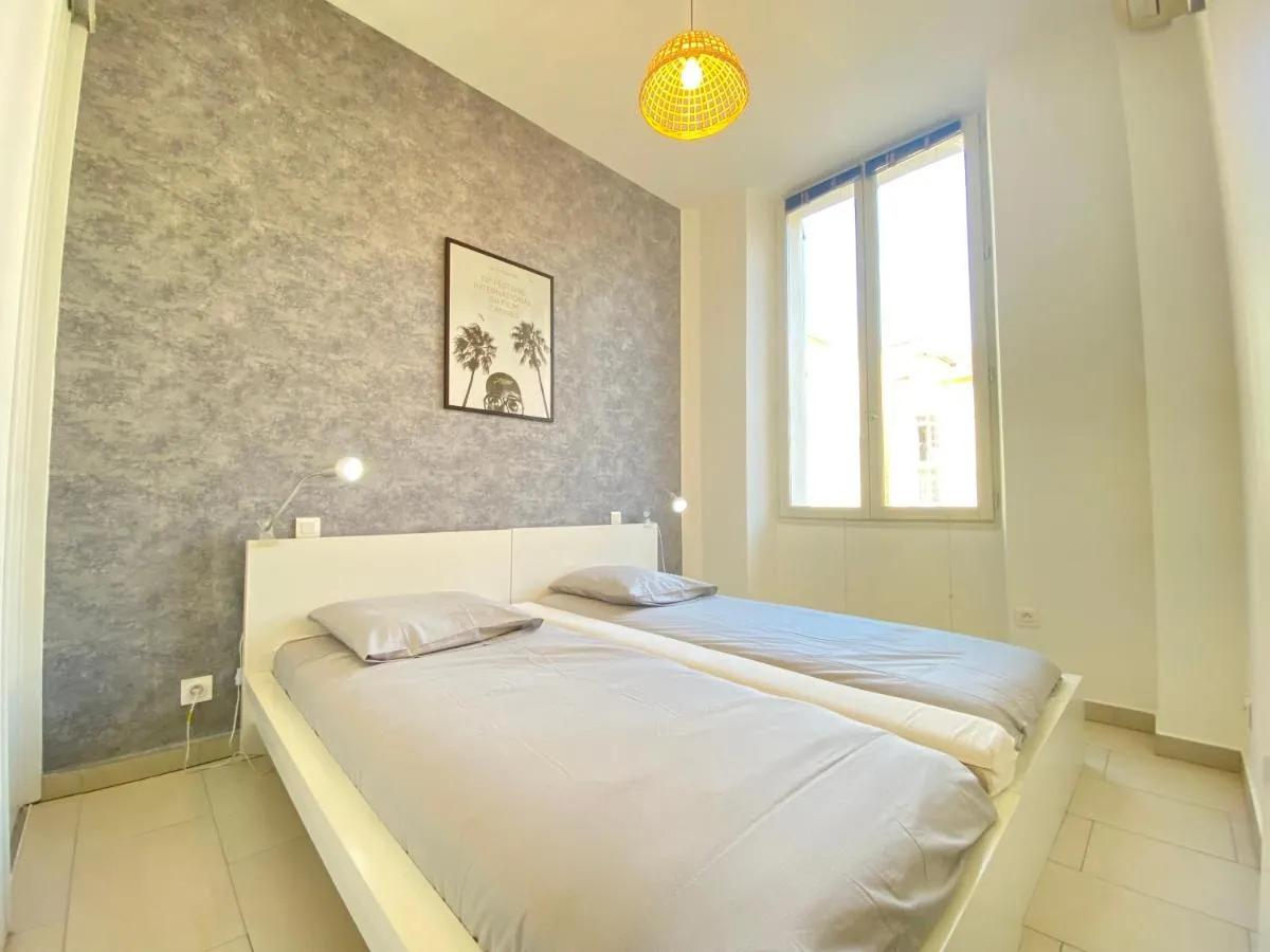 Image 4 of Andrea By SCLS Locations