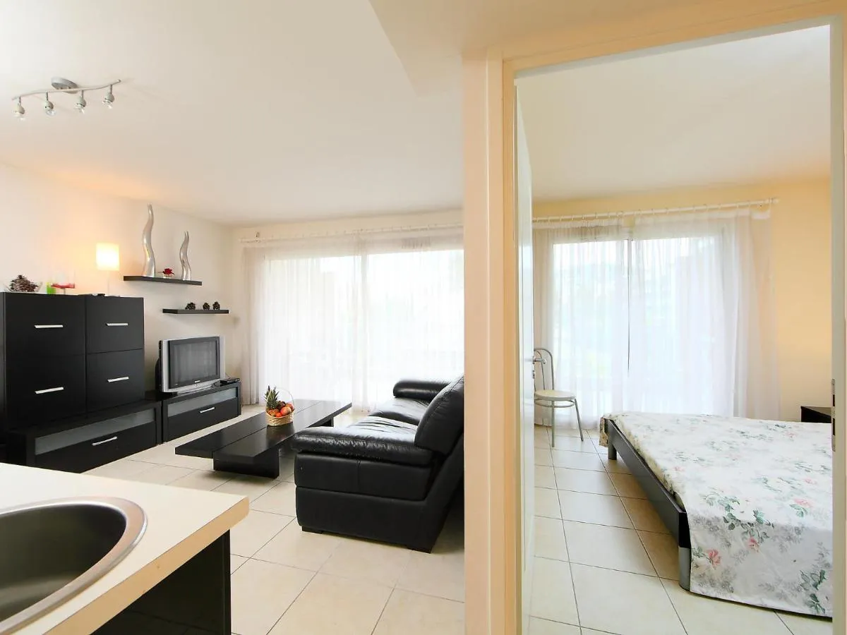 Image 5 of Apartment Casta Diva-1 by Interhome