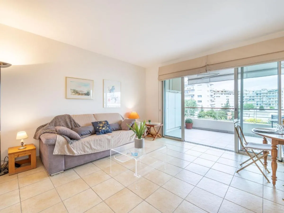 Image 3 of Apartment Cristal Croisette-4 by Interhome