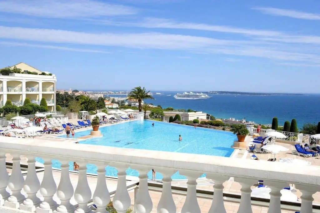 Image of Apartment with Garden, Pool, Sea View and Parking