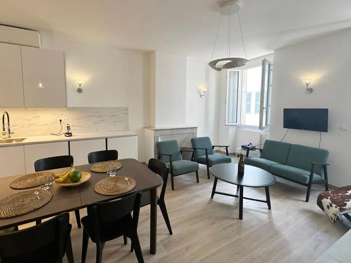 Image 6 of Apartments, Cannes