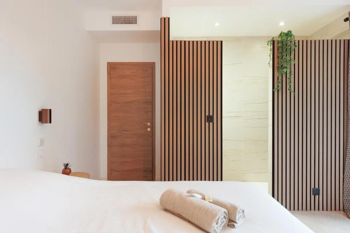 Image 1 of Appartement 4 personnes situé à 2 pas de la Croisette et des plages