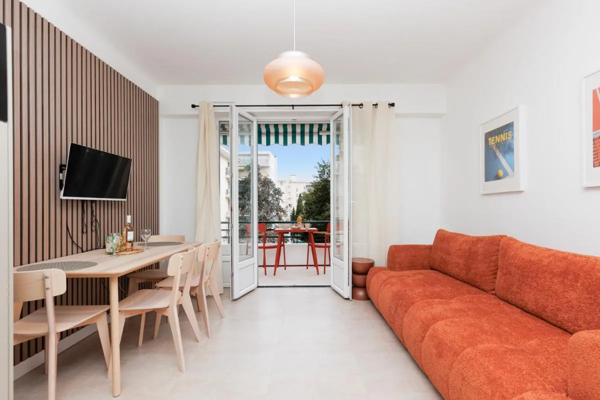 Image 4 of Appartement 4 personnes situé à 2 pas de la Croisette et des plages