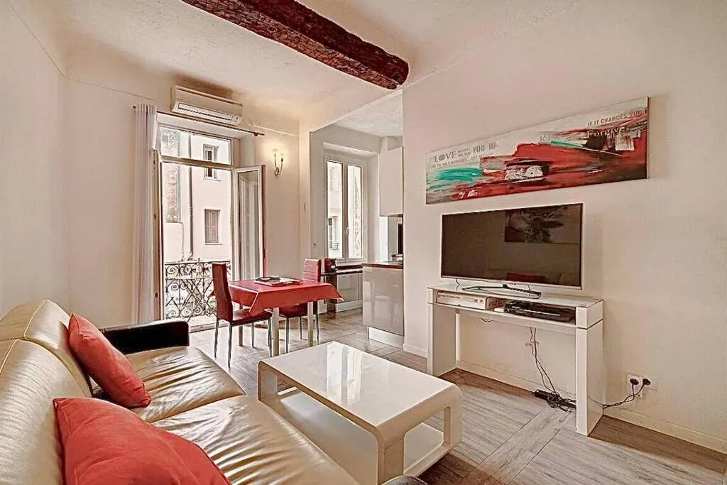 Image 3 of Appartement Cannes 1 chambre – 41H3