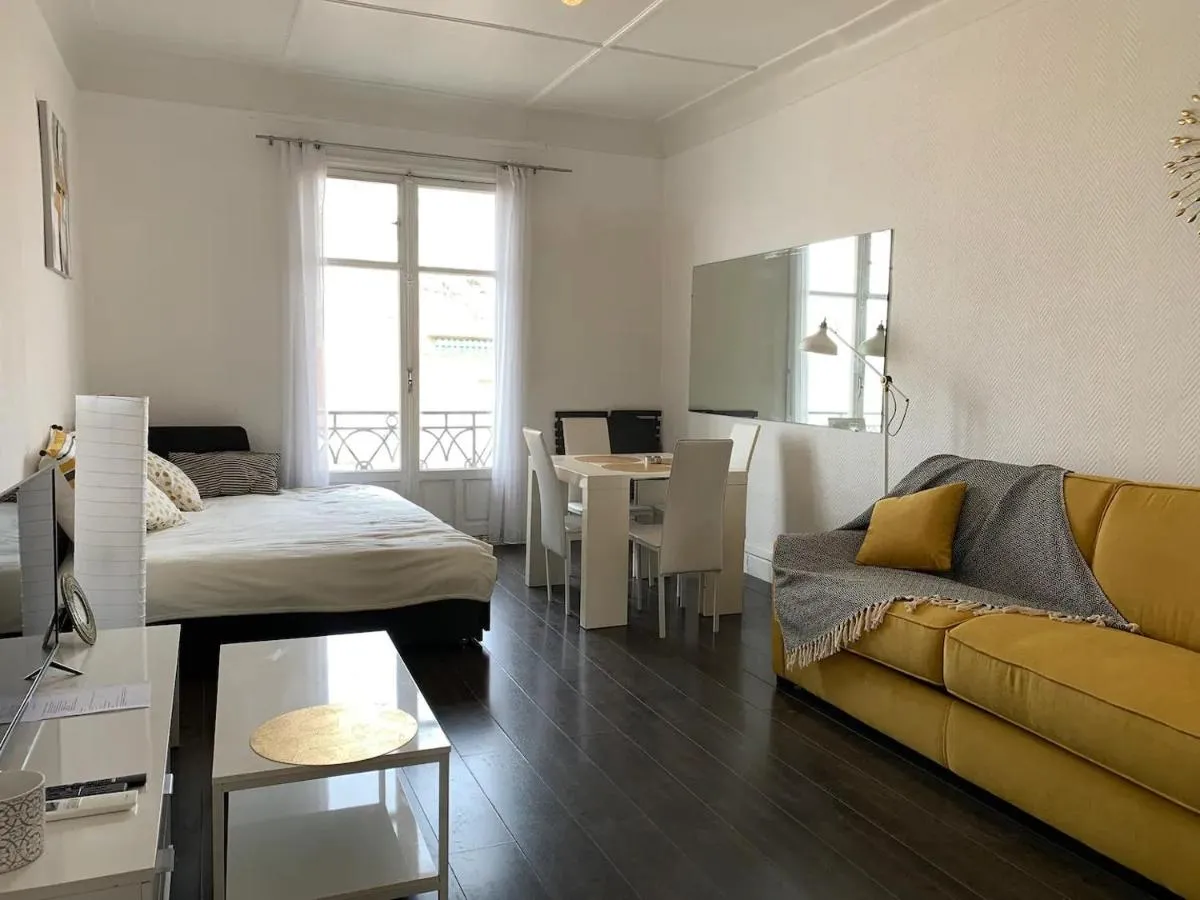 Image 2 of Appartement Miramar Cannes Croisette