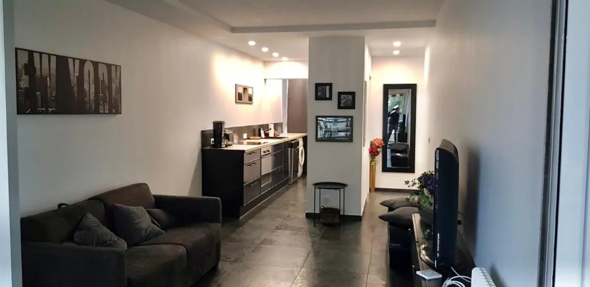 Image 6 of Appartement les pieds dans l’eau