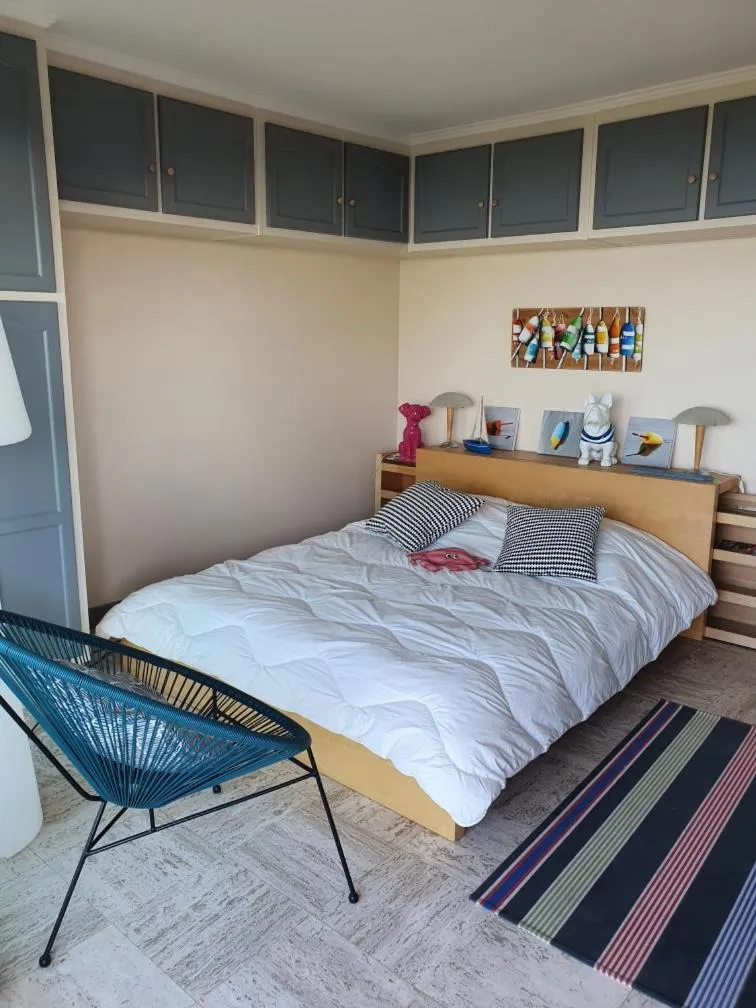 Image 6 of Appartement vue mer panoramique, plage 150M, terrasse, parking privé, clim