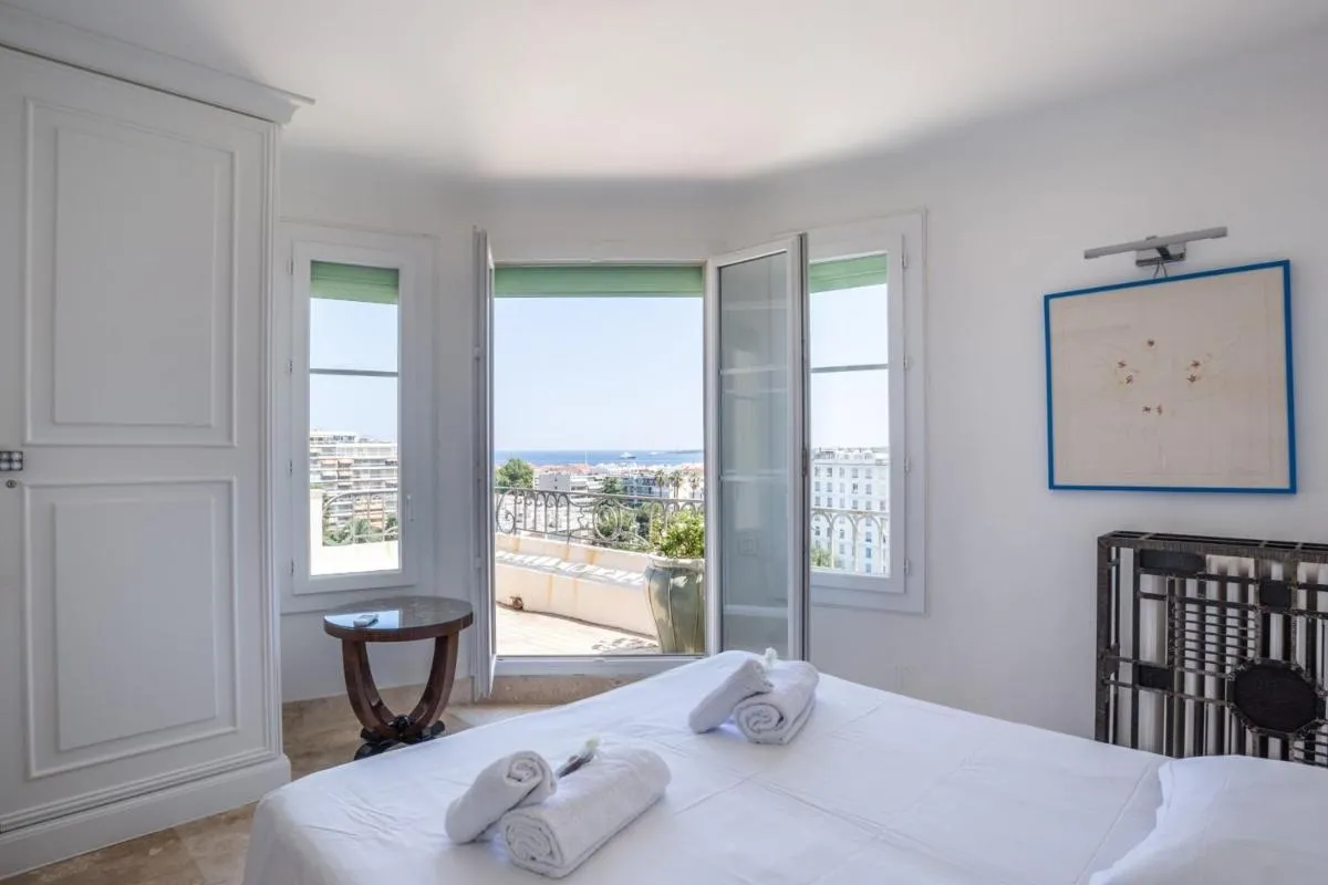 Image 1 of Art Deco Luxury Apartment with Breath Taking View on Cannes Bay by Olidesi