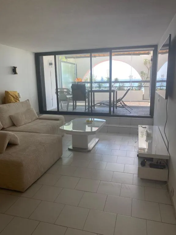 Image of Aux terrasses de la mer