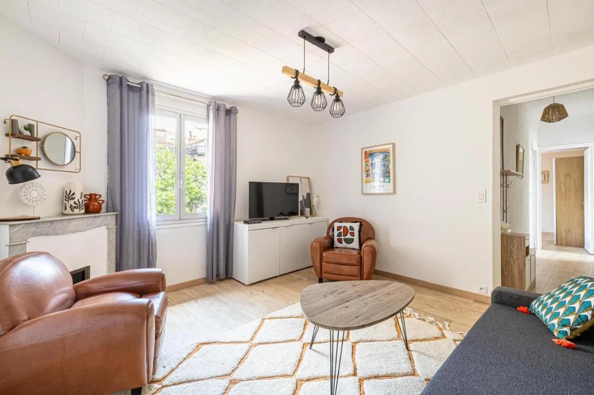 Image 1 of Beau 3 pièces à 500m du Palais des Festival