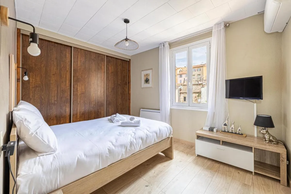 Image 6 of Beau 3 pièces à 500m du Palais des Festival