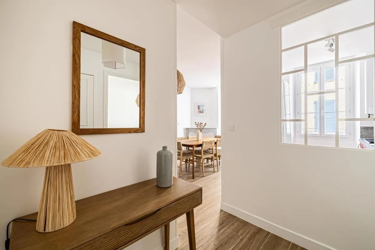 Image 3 of Beautiful 1BR, heart of Suquet-Cannes – 5min beach