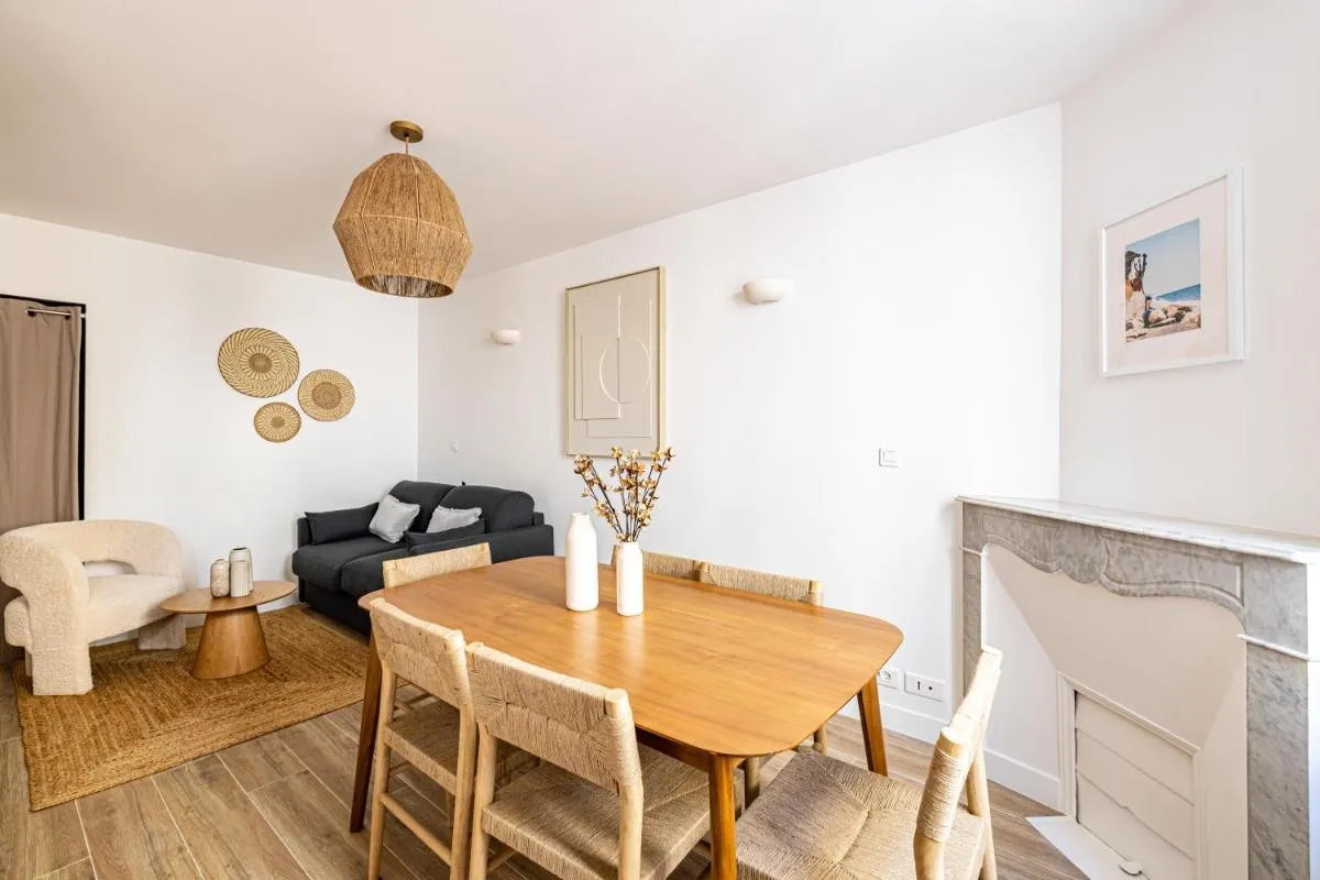 Image 2 of Beautiful 1BR, heart of Suquet-Cannes – 5min beach