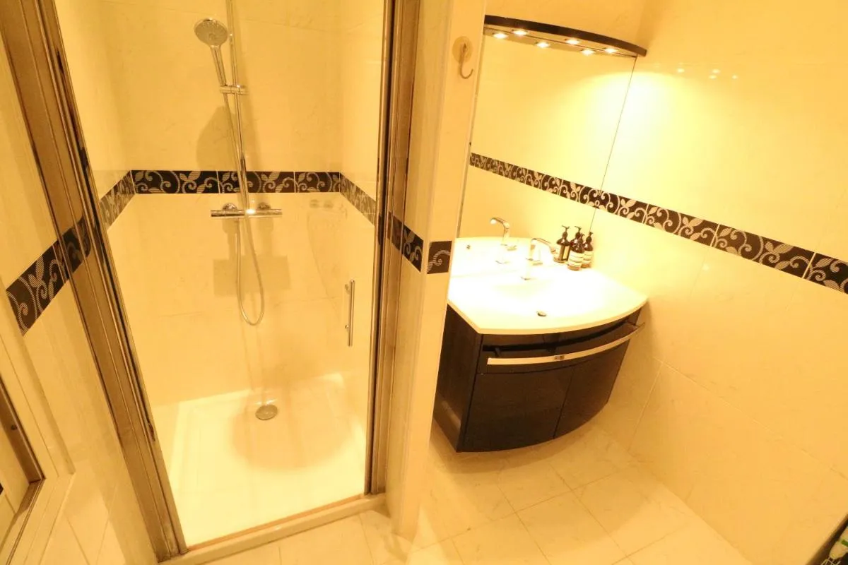 Image 6 of Beautiful 3 bedroom Carlton Canada 403