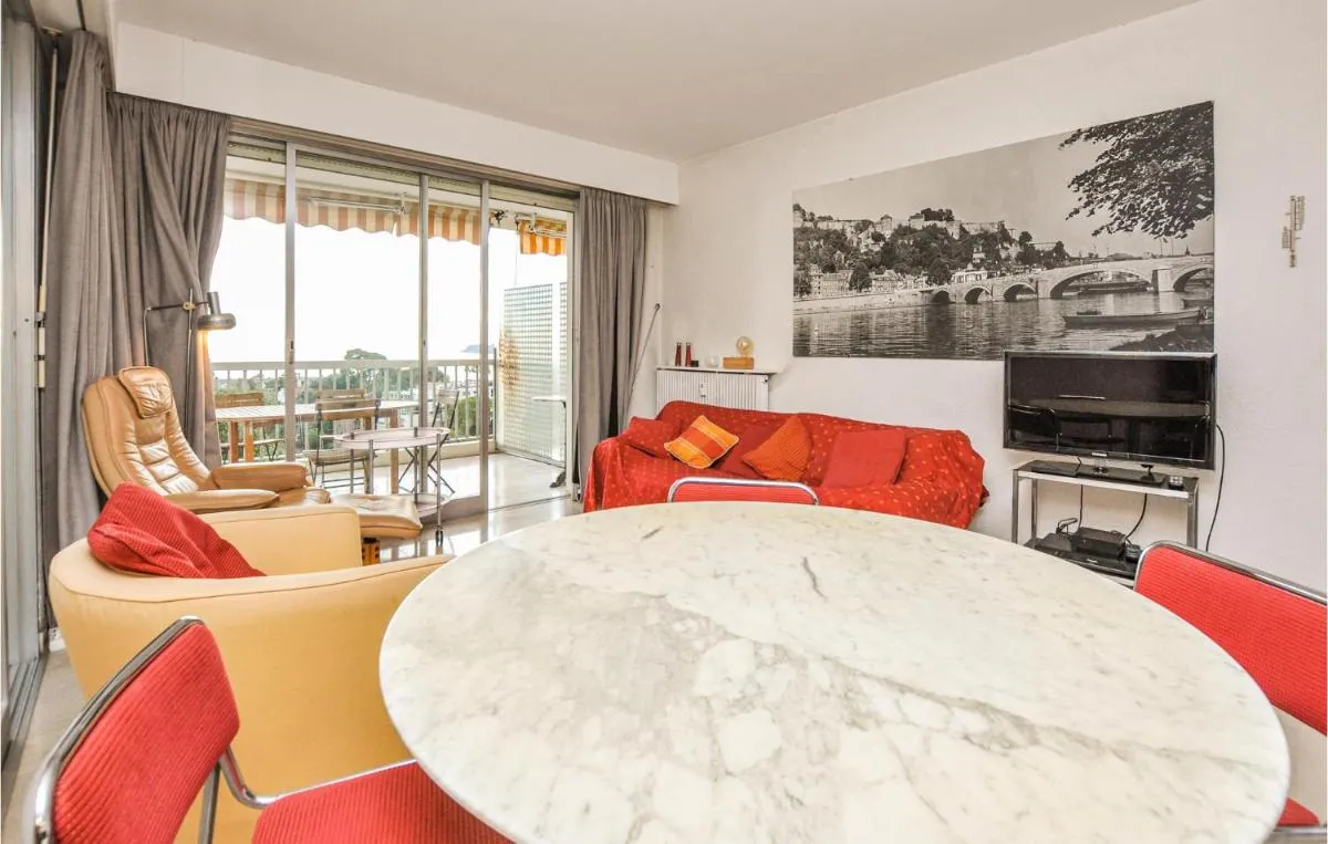 Image 2 of Beautiful Apartment In Cannes With Wifi