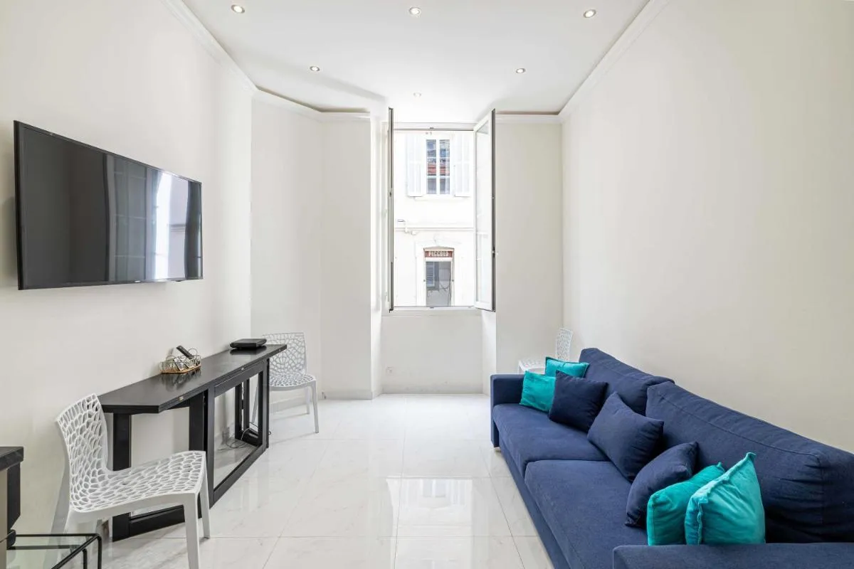 Image 6 of Beautiful Two bedroom apartment near Croisette
