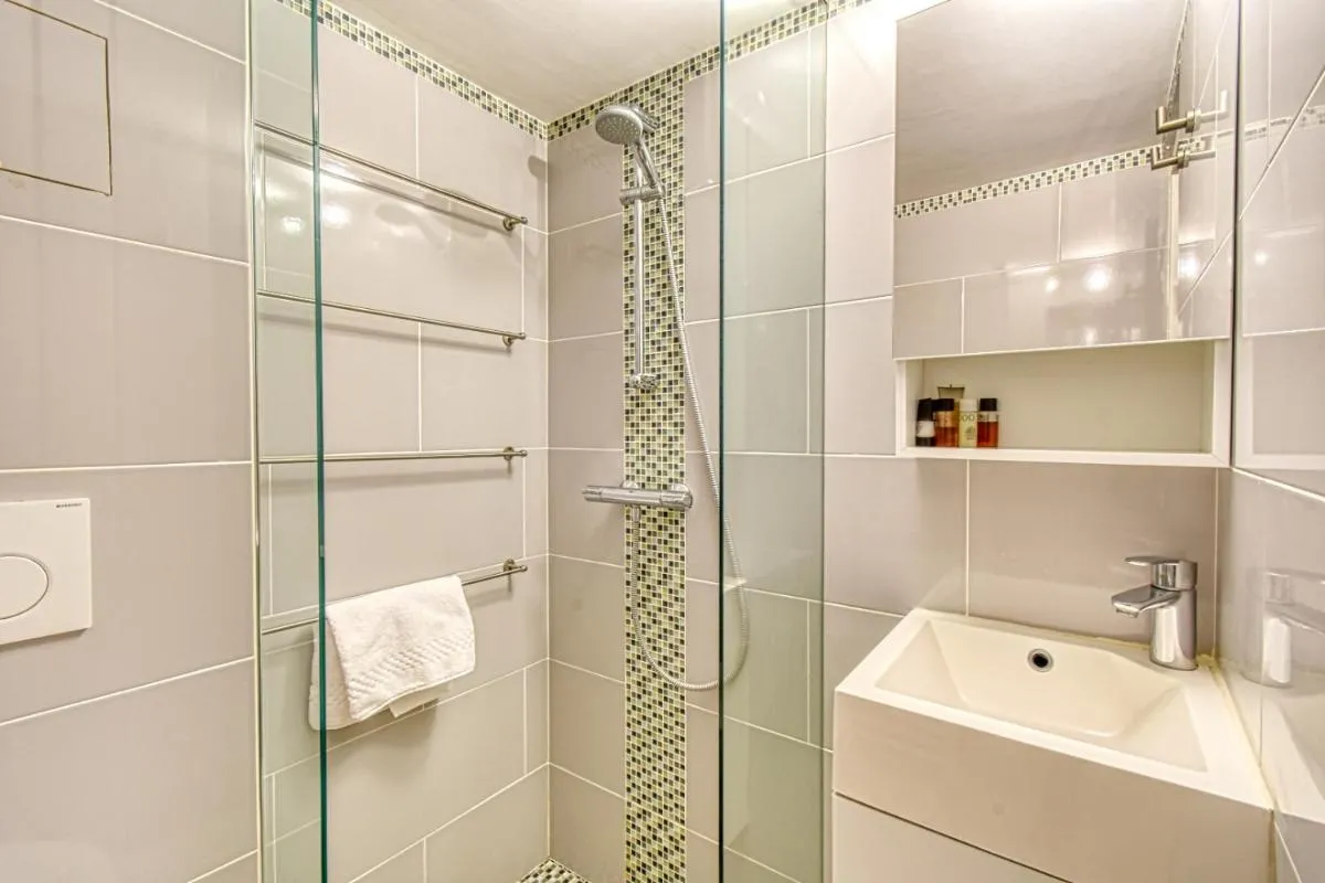 Image 6 of Beautiful and cozy apartment in the heart of Cannes