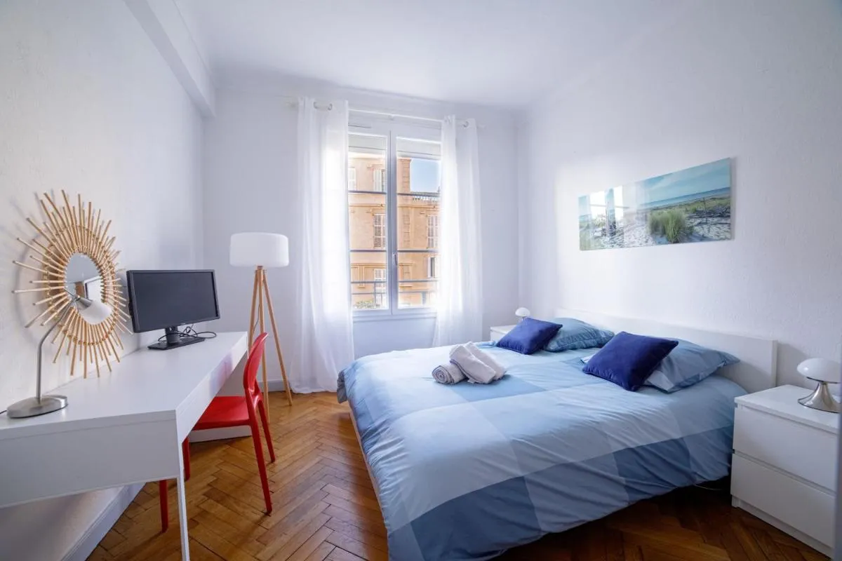 Image 6 of Bel Appartement Face à La Mer Près Du Centre – Le Voilier by Halldis