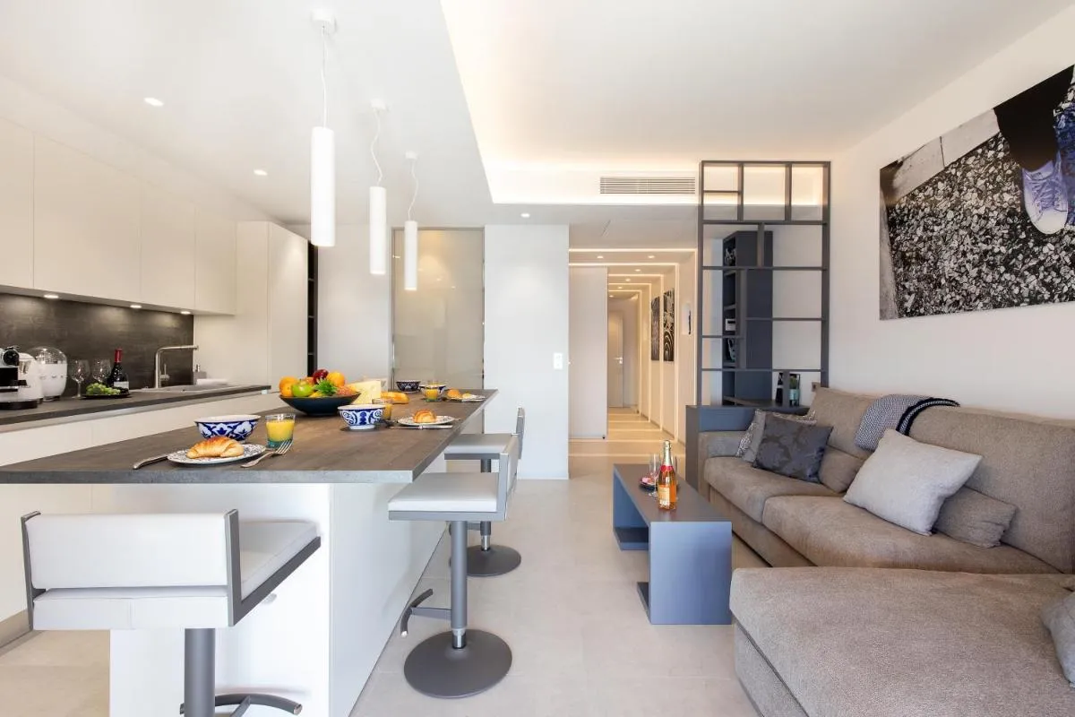 Image 2 of Blue Dreams YourHostHelper