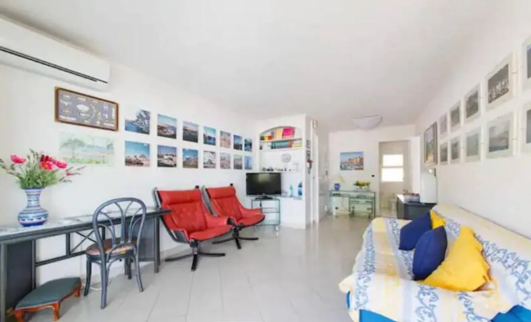 Image 2 of Bright apartment – Cannes, la Croisette
