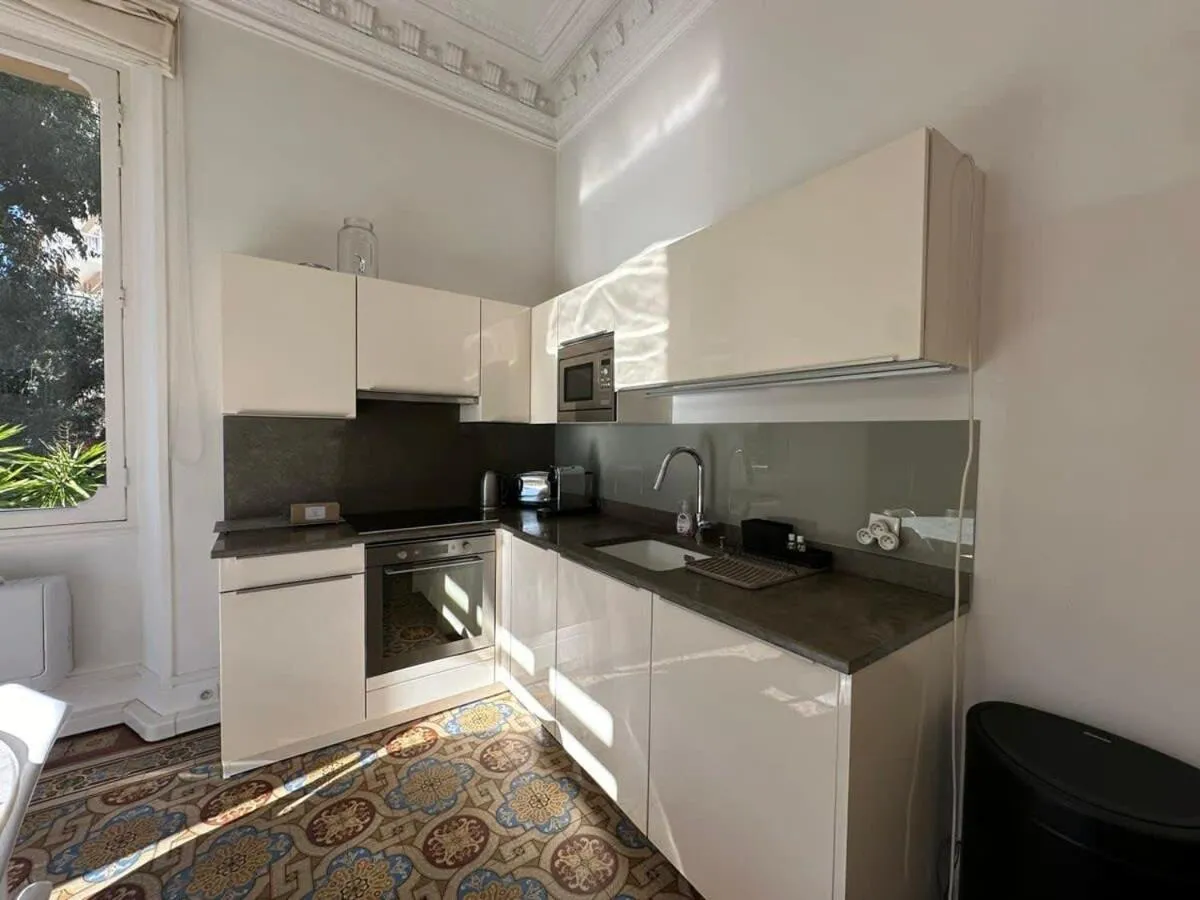 Image 3 of C025 Villa Toscane Bel Appartement Bourgeois