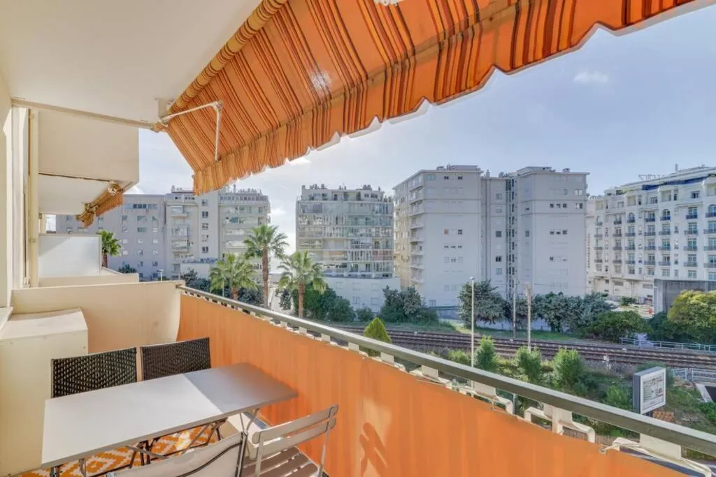 Image 5 of C066-Luxurious apartment with sea view – Cannes