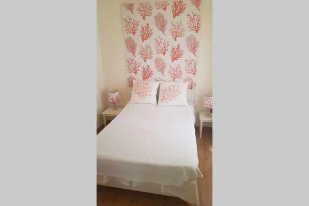 Image 1 of C069-Magnifique appartement au coeur du suquet