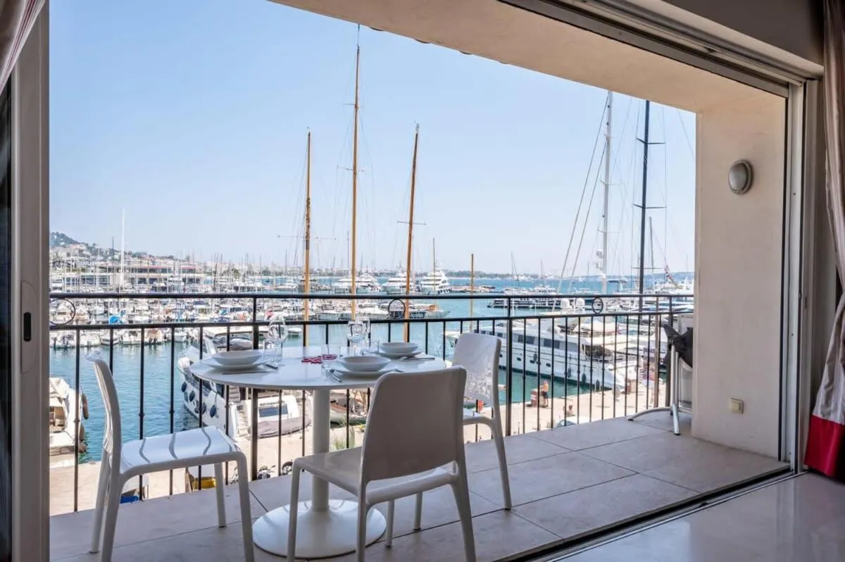 Image 5 of C096-Apt overlooking the Old Port the view is magical