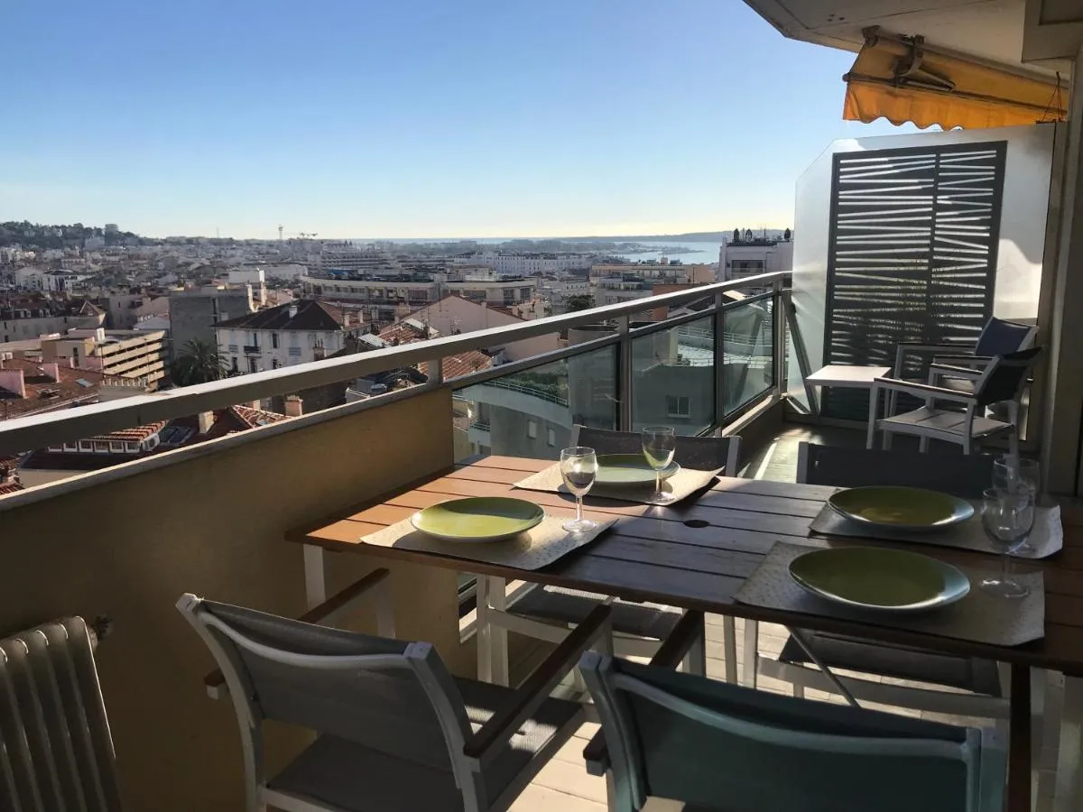 Image 5 of CANNES SERGENT GAZAN