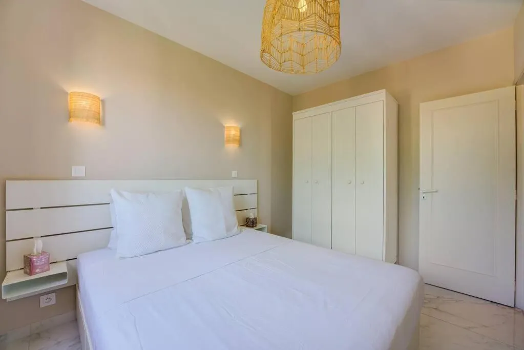 Image 6 of Cannes Californie Beautiful Apt with Sea View