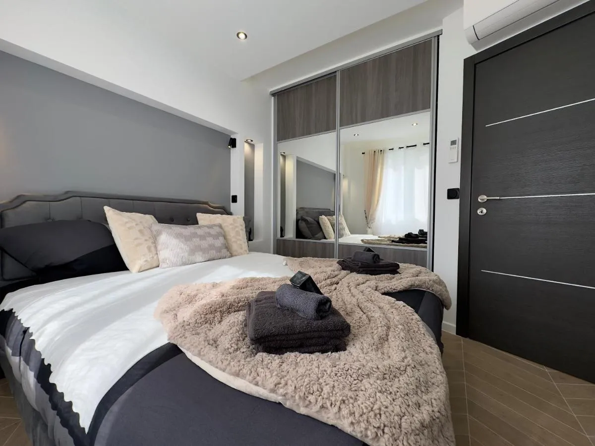 Image 6 of Cannes Évasion by SCLS Locations