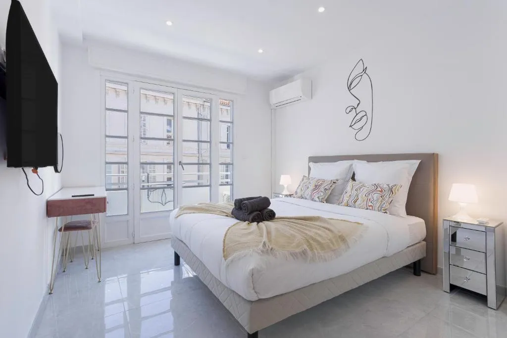 Image of Cannes Molière – Palais, Plage, Balcon, Clim et Centre ville