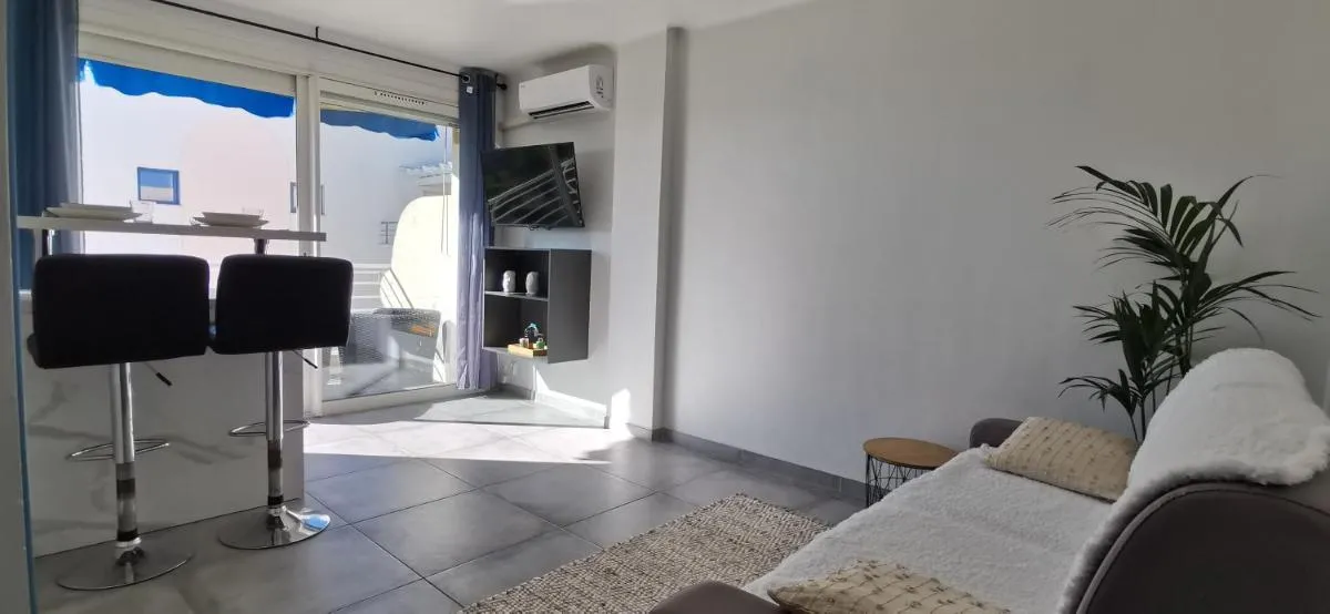 Image 4 of Cannes Pointe Croisette studio plage 2 min à Pieds