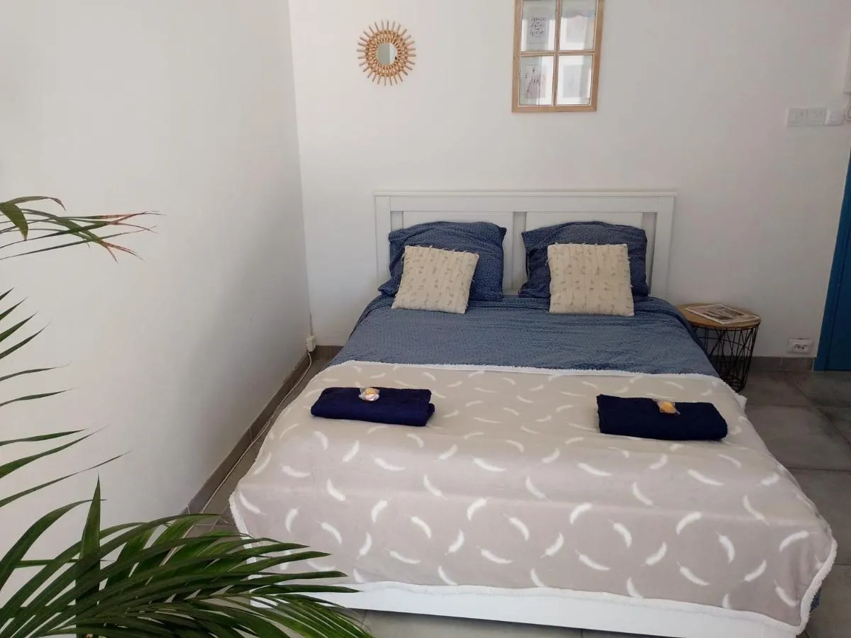 Image 6 of Cannes Pointe Croisette studio plage 2 min à Pieds