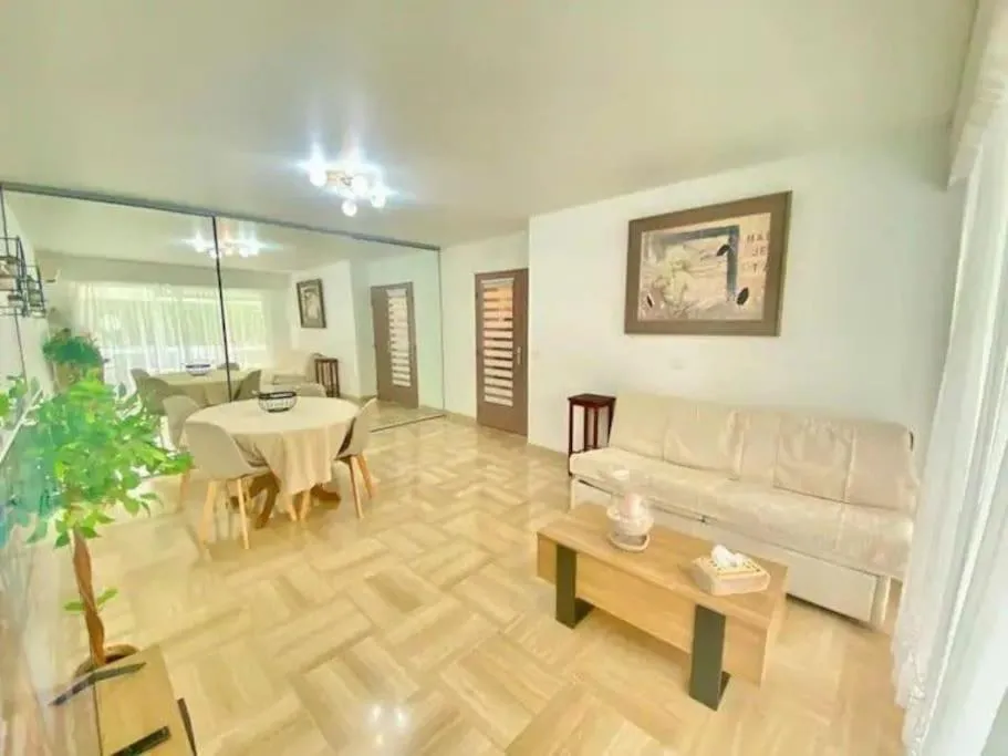 Image 6 of Cannes Résidence Passy avec Piscine