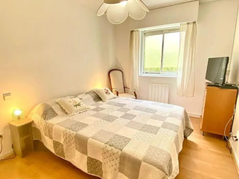 Image 2 of Cannes Résidence Passy avec Piscine