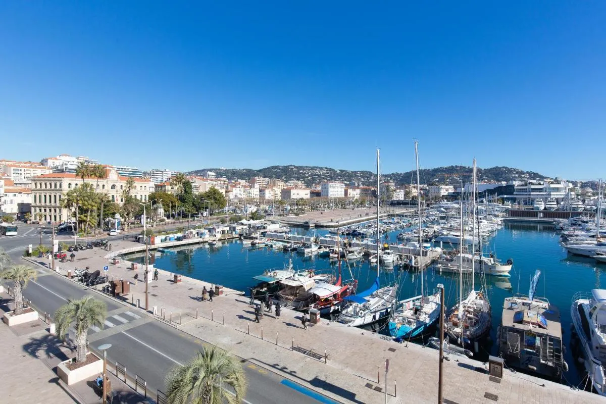 Image 5 of Cannes Vieux Port