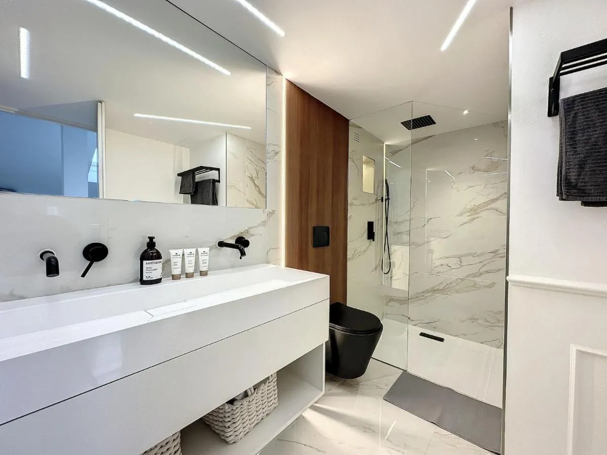 Image 2 of Cannes : Duplex à 5 minutes à pied du Palais des Festivals